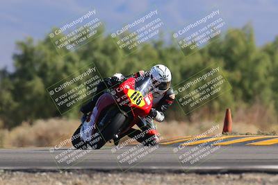 media/Nov-06-2022-SoCal Trackdays (Sun) [[208d2ccc26]]/Turn 7 Set 2 (1050am)/